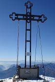 Salita al Monte Legnone con la prima neve in vetta il 25 ottobre 2009 - FOTOGALLERY